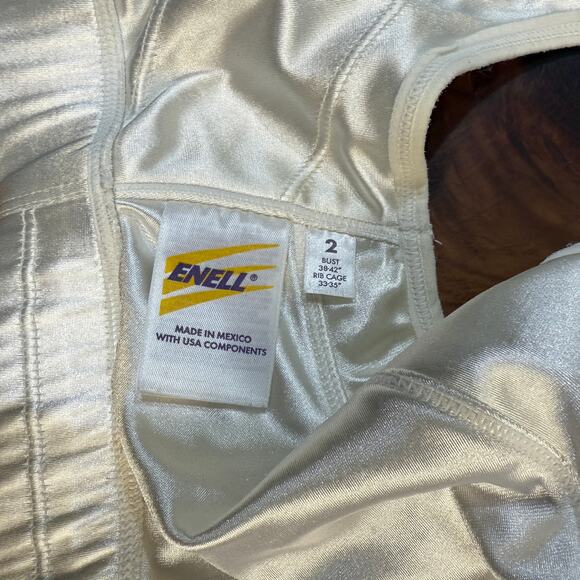 ENELL Women's Sports Bra 2 Running Unpadded High Impact Red Satin SS25 - Picture 4 of 5